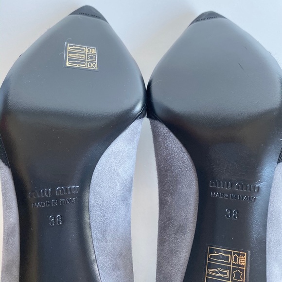 Authentic MIU MIU Pointed Suede Kitten Heels - Picture 7 of 7